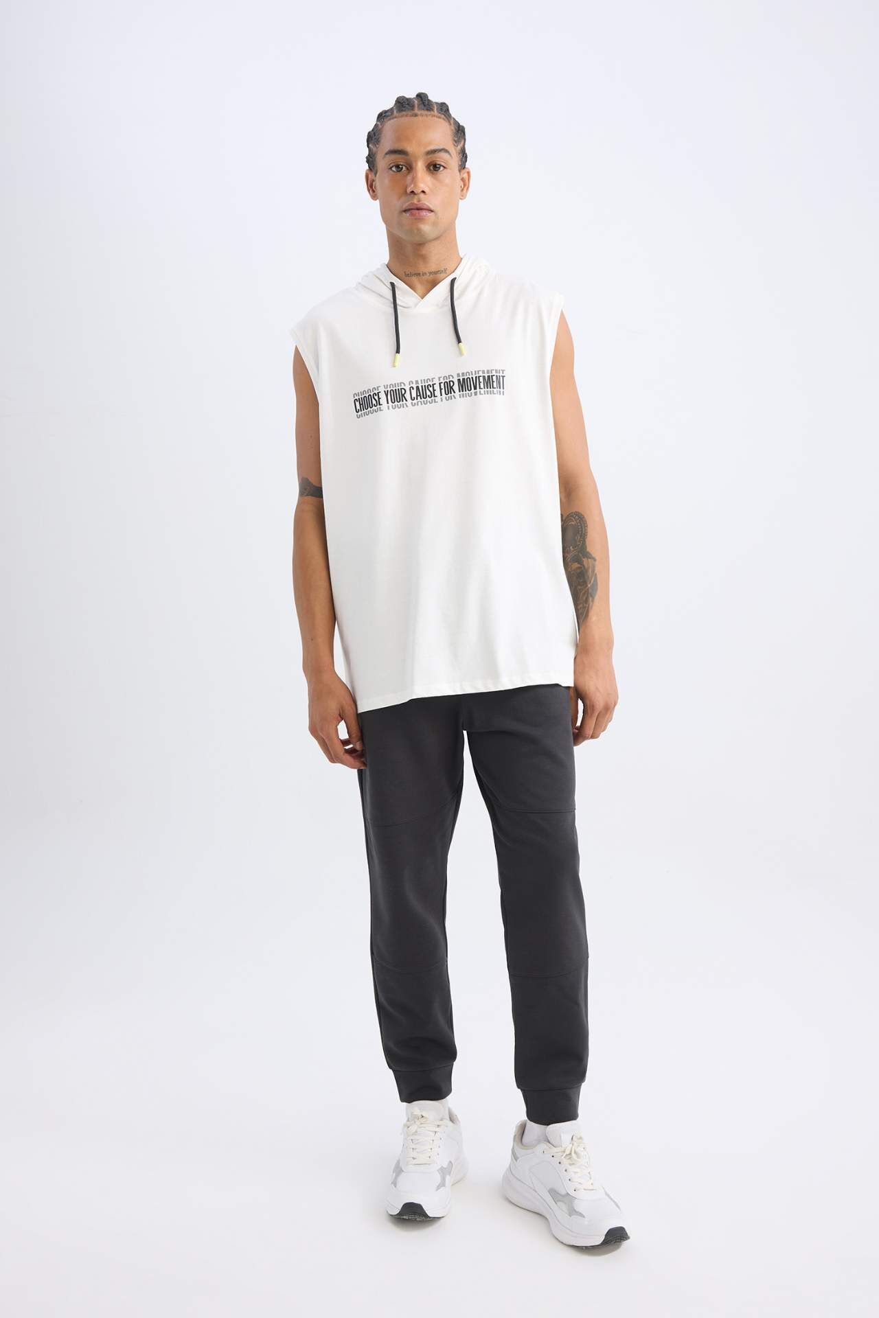 DeFactoFit Slim Fit Baskılı Kapüşonlu Atlet A1819AX24AUER105