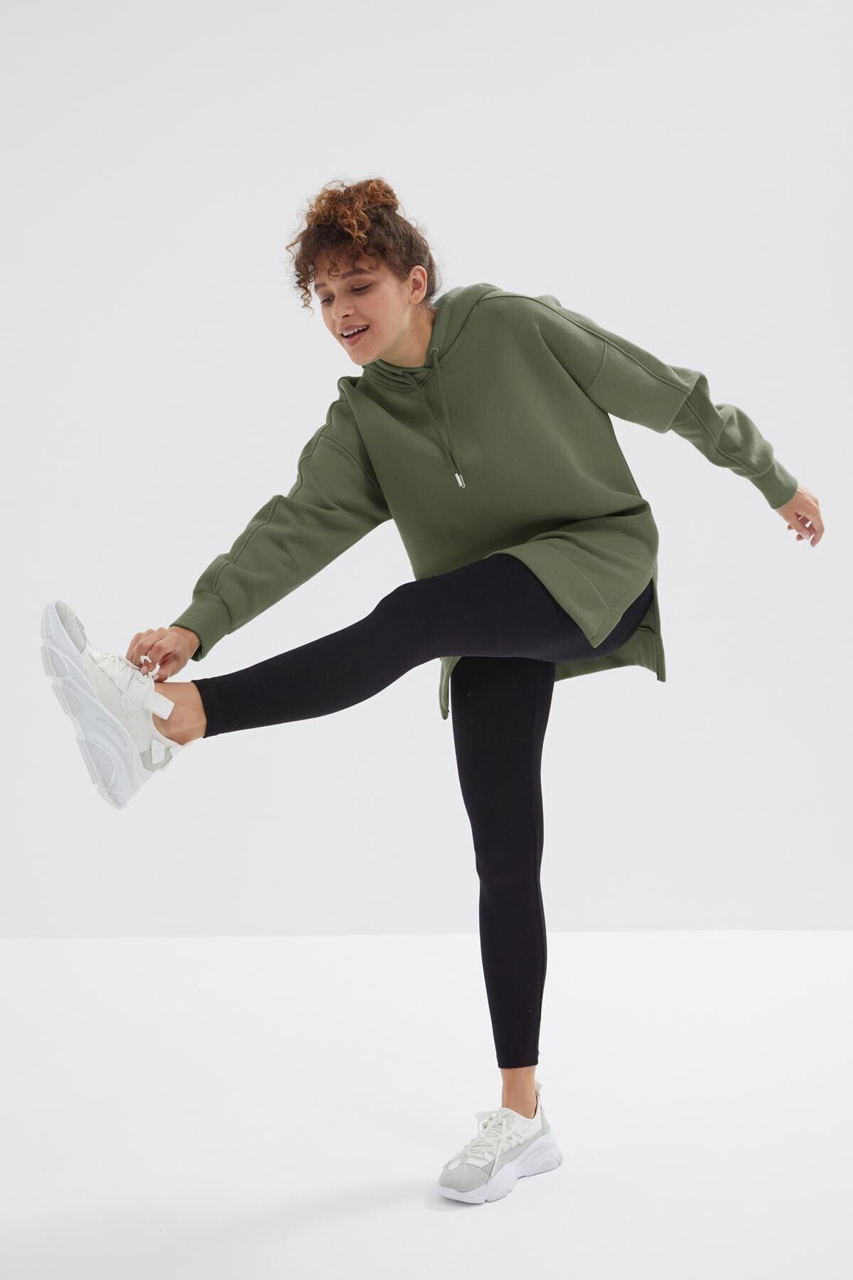 TommyLife Çağla Reglan Kol Basic Kapüşonlu Oversize Sweatshirt Tunik - 97242