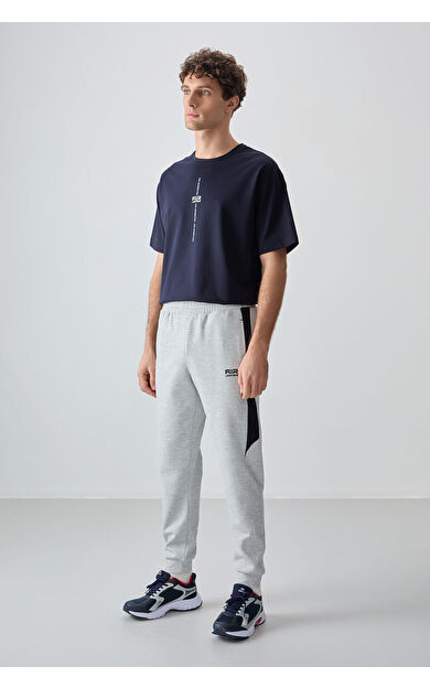 Air Jones Gri Yüzeyi Dokulu Standart Fit Nakışlı Erkek Eşofman Alt - 82126