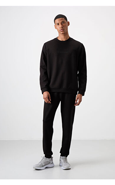 Siyah - Siyah Pamuklu Kalın Yumuşak Dokulu Comfort Fit Baskılı Erkek Eşofman Takım - 85253