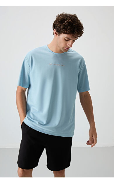 Açık Mavi Pamuklu Kalın Yüzeyi Dokulu Oversize Fit  Baskılı Erkek T-Shirt - 88364
