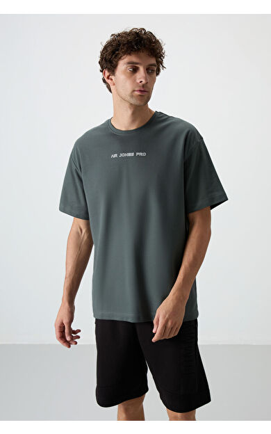 Haki Pamuklu Kalın Yüzeyi Dokulu Oversize Fit  Baskılı Erkek T-Shirt - 88364
