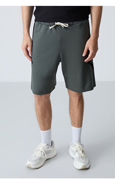 Haki Pamuklu Kalın Yumuşak Dokulu Standart Fit Basic Erkek Şort  - 81281