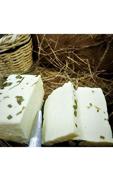 Tam Yağlı Otlu Peynir (500 Gr)