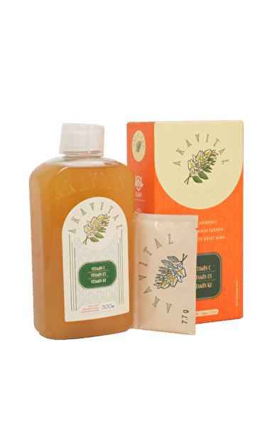 Akavital Çilek Aromalı Multivitamin İçeren Takviye Edici Gıda 500 ml
