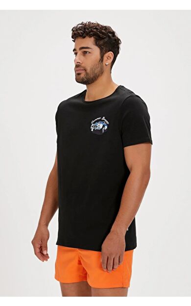 Bad Bear 24.01.07.033 Dustin Erkek Tişört 24.01.07.033-C01