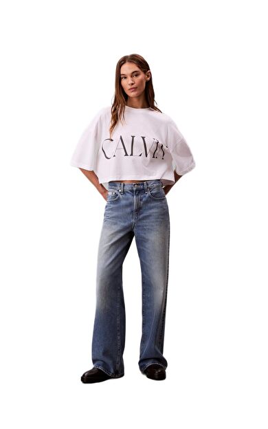 Calvin Klein LV047D206 Ss Cropped Graphic Kadın Tişört