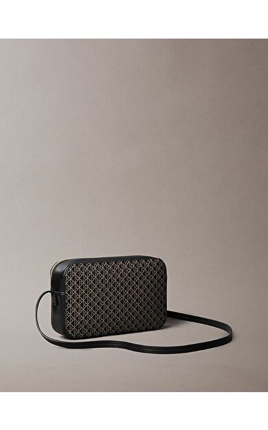 Calvin Klein LV04F3268G2XA Emblem Aop Elongated Kadın Çapraz Çanta