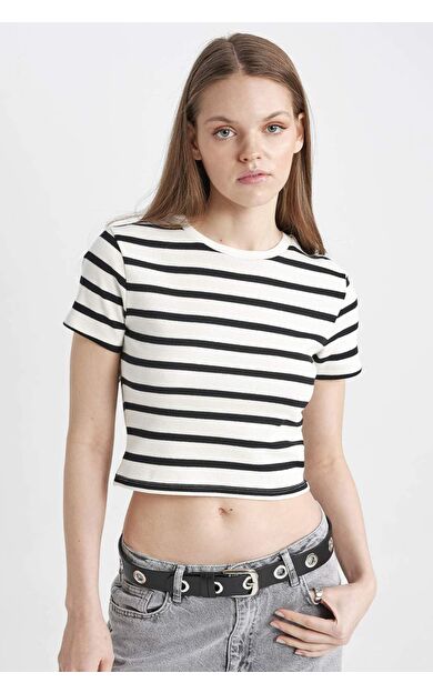 DeFactoFit Coool Fitted Çizgili Kısa Kollu Tişört A7646AX24SMBK81