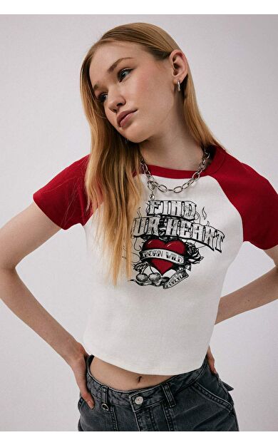 DeFactoFit Coool Fitted Baskılı Kısa Kollu Tişört B7121AX24SMRD286