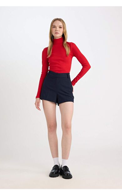 Coool Slim Fit Normal Bel Kısa Paça Şort