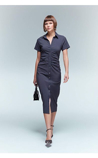 Gömlek Yaka Yarım Kollu Midi Elbise