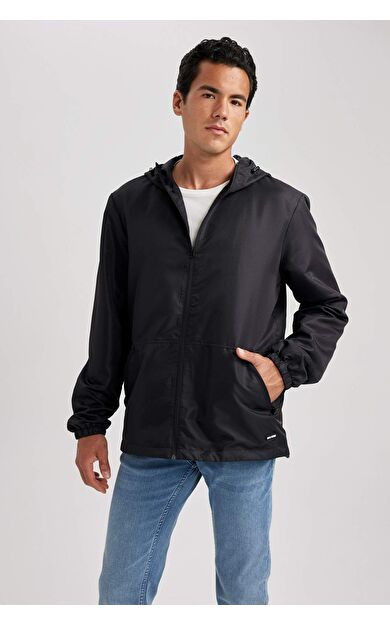 DeFactoFit Slim Fit Kapüşonlu Tafta Yağmurluk Mont