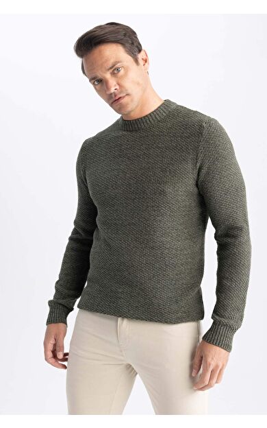 DeFactoFit Standart Fit Bisiklet Yaka Triko Kazak