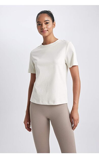 DEFACTO DeFactoFit Standart Fit Bisiklet Yaka Sporcu Kısa Kollu Tişört