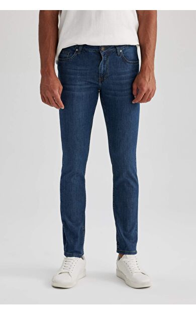 DeFacto Pedro Slim Fit Dar Kalıp Normal Bel Dar Paça Jean Pantolon