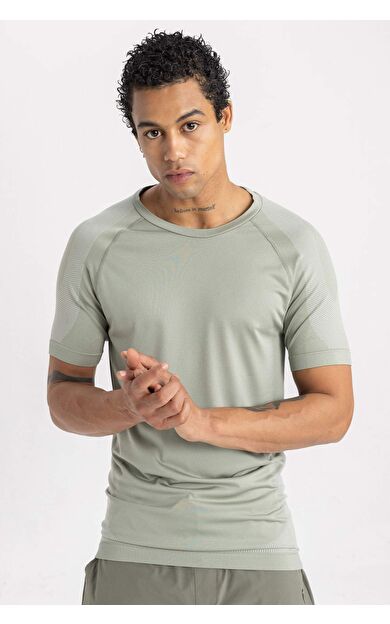 DeFactoFit Slim Fit Bisiklet Yaka Tişört B2887AX24SPGN920