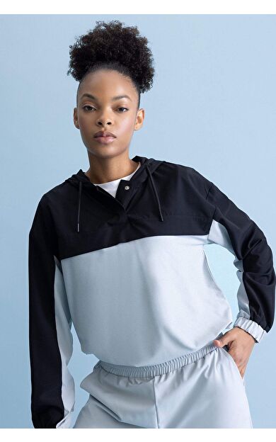 DeFactoFit Standart Fit Kapüşonlu Dokuma Hırka