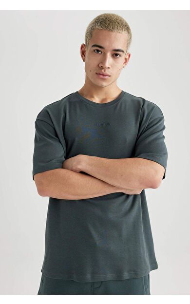 DeFactoFit Comfort Fit Bisiklet Yaka Baskılı Tişört B4221AX24SPGN1082