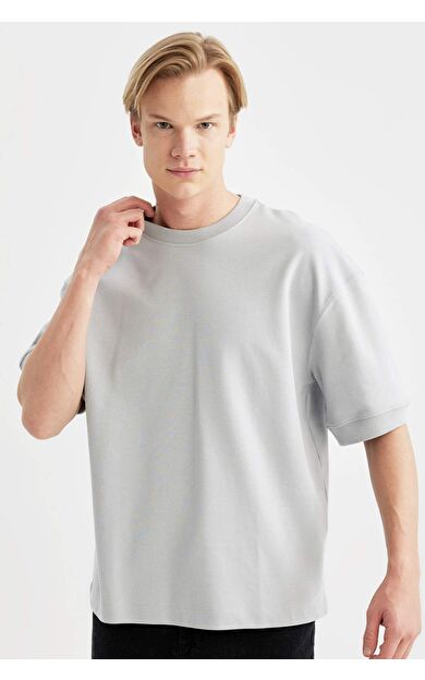 DeFactoFit Loose Fit Bisiklet Yaka Tişört B4844AX24SPGR253