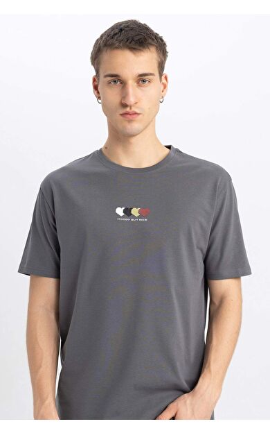 DeFactoFit Regular Fit Bisiklet Yaka Baskılı Tişört B5076AX24SPGR474