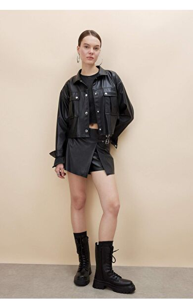 DeFactoFit Regular Fit Normal Bel Suni Deri Şort