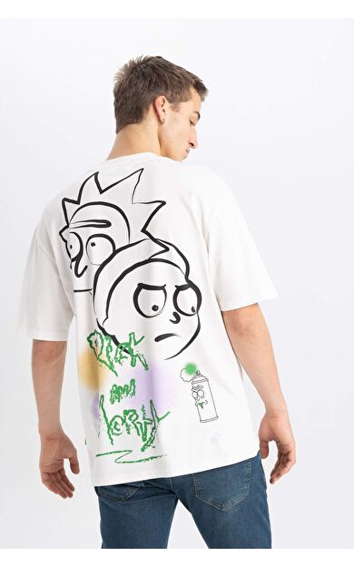 DeFacto Rick and Morty Comfort Fit Bisiklet Yaka Baskılı Tişört