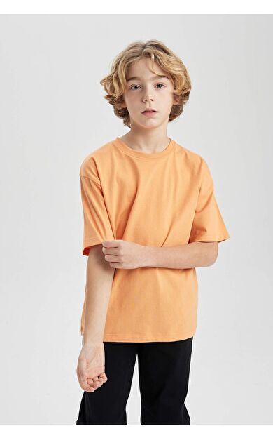 DeFactoFit Erkek Çocuk Oversize Fit Bisiklet Yaka Basic Kısa Kollu Tişört B5927A824SMOG71