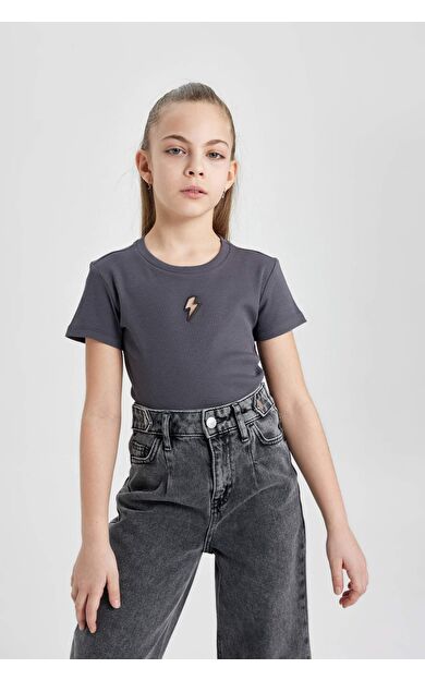 DeFactoFit Kız Çocuk Slim Fit Fitilli Kaşkorse Kısa Kollu Tişört