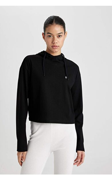 DeFactoFit Standart Fit Kapüşonlu Nakışlı Uzun Kollu Tişört B9024AX24SMBK81