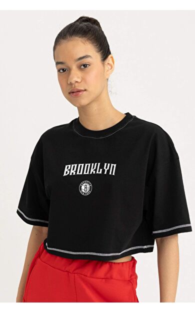 DeFactoFit NBA Brooklyn Nets Bisiklet Yaka Kısa Kollu Tişört