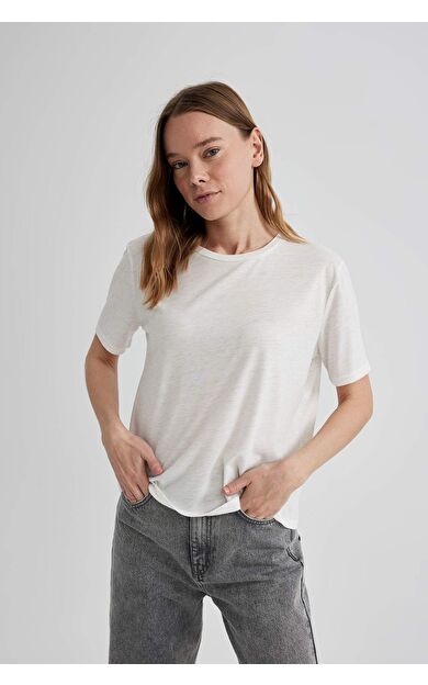 DeFactoFit Relax Fit Bisiklet Yaka Kısa Kollu Tişört C1662AX24SPER105