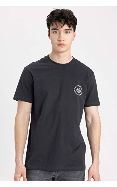 DeFactoFit Slim Fit Bisiklet Yaka Baskılı Kısa Kollu Tişört C2079AX24SMAR204