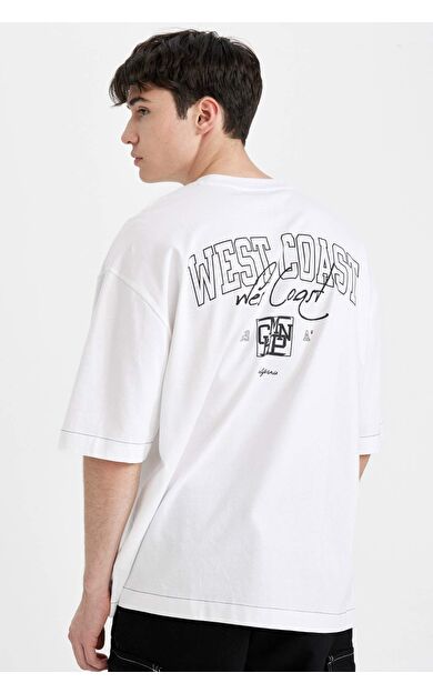 DeFactoFit Loose Fit Bisiklet Yaka Sırt Baskılı Kısa Kollu Tişört C2488AX24SMWT34