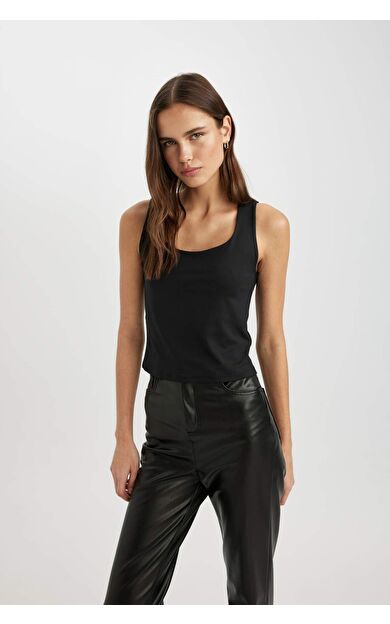 DeFactoFit Slim Fit Bisiklet Yaka Atlet C2622AX24SPBK81