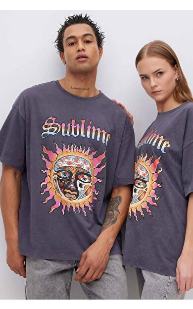 DeFactoFit Ramones Oversize Fit Bisiklet Yaka Baskılı Kısa Kollu Tişört C3773AX24SMAR191