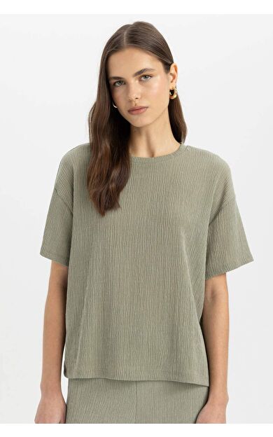 DeFactoFit Relax Fit Bisiklet Yaka Kısa Kollu Tişört C3843AX24SPKH418