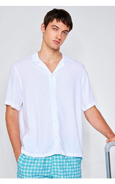 DeFactoFit Regular Fit Apaş Yaka Kısa Kollu Gömlek C4735AX24SMWT34