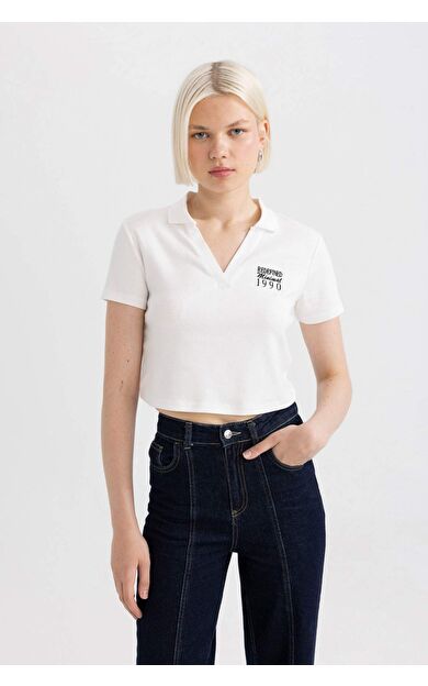 DeFactoFit Fitted Polo Yaka Slogan Baskılı Kısa Kollu Tişört C7655AX24SMWT32