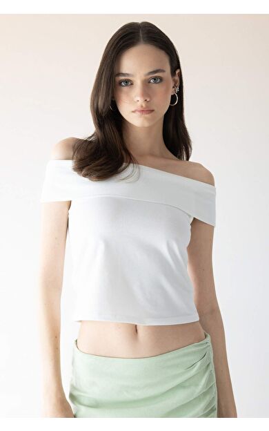 DeFactoFit Fitted Omuzu Açık Kısa Kollu Tişört C7661AX24SMWT32