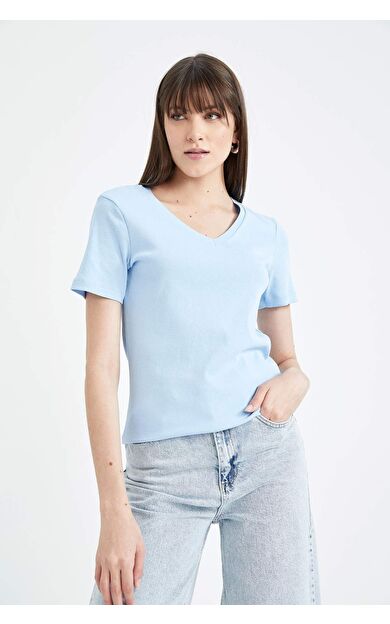 DeFactoFit Slim Fit V Yaka Kısa Kollu %100 Pamuk Tişört