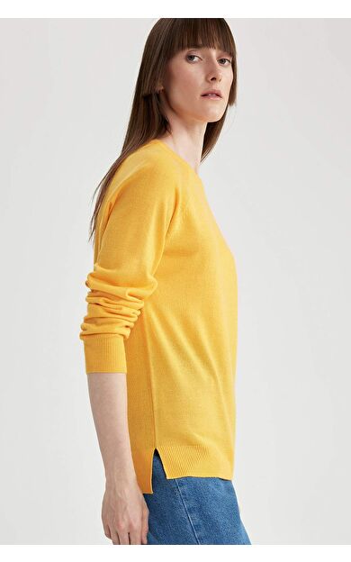 DeFactoFit Regular Fit Bisiklet Yaka Kazak