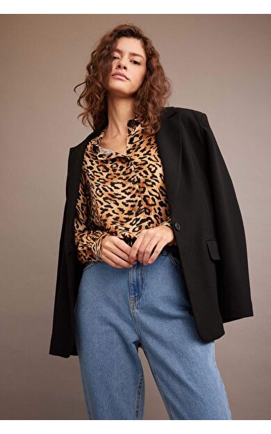 DeFactoFit Regular Fit Gömlek Yaka Uzun Kollu Gömlek Kahve