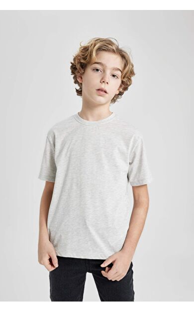 DeFactoFit Erkek Çocuk Regular Fit Bisiklet Yaka Kısa Kollu Tişört K1687A624SMGR400