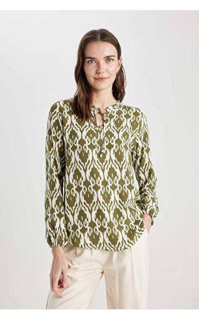 DeFactoFit Regular Fit Bisiklet Yaka Uzun Kollu Bluz