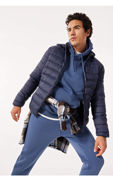 DeFacto Slim Fit Kapüşonlu Su İtici Isı Yalıtımlı Şişme Mont