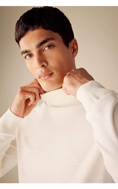 DeFactoFit Slim Fit Balıkçı Yaka Triko Kazak R1124AZ23WNER100