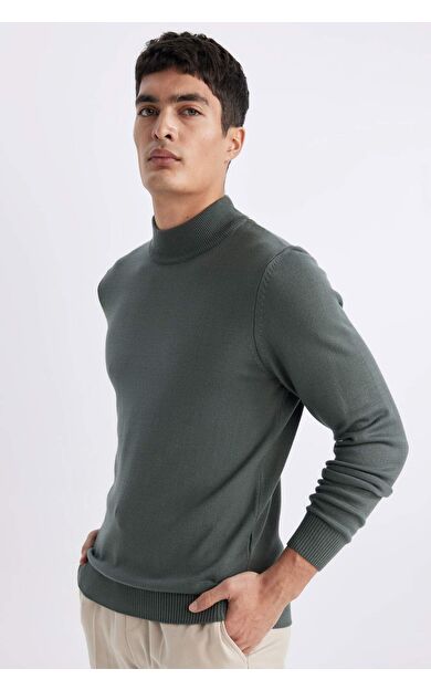 DeFacto Slim Fit Balıkçı Yaka Triko Kazak R1127AZ24SPKH412