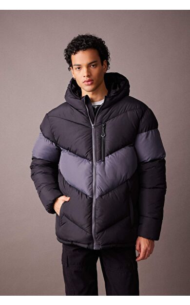 DeFactoFit Regular Fit Kapüşonlu Puffer Şişme Mont