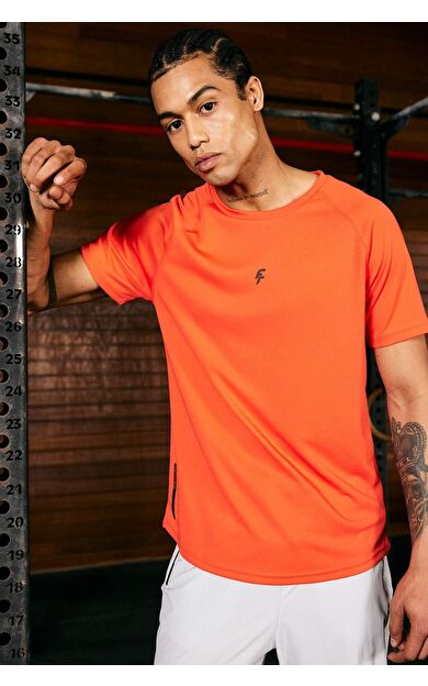 DeFactoFit Slim Fit Bisiklet Yaka Baskılı Sporcu Tişört V2887AZ24SPOG198